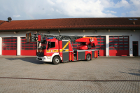 drehleiter_mit_korb_dlak_23-12_20200622_1623050052
