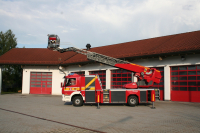 drehleiter_mit_korb_dlak_23-12_20200622_1727557967